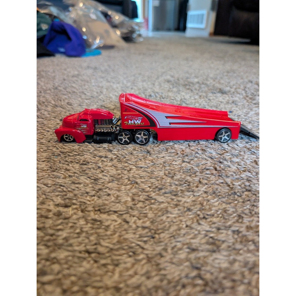 2013 Hot Wheels Rock N Race Red City Hauler Semi Truck Diecast